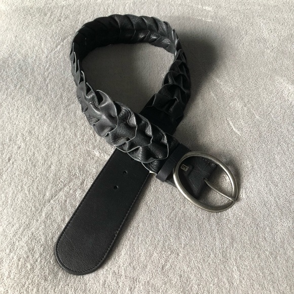 BLACK RUFFLED BELT w/BRUSHED SILVER PLATED BUCKLE SOFT PLIABLE GENUINE LEATHER M - Picture 2 of 8